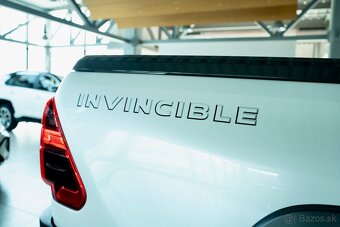 Toyota Hilux DC 2.8 I D-4D Invincible Sport 4x4 A/T - 10