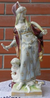 Zbierka starožitných sošiek z porcelánu - 10