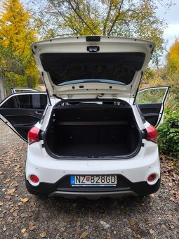 Predám Hyundai I20 Active - 10