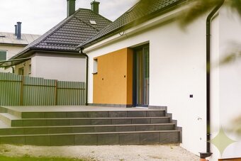 Predaj: Zrekonštruovaný Rodinný Dom 4+1 v Malebnej Obci Divi - 10