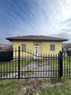 Predaj pekný dom v krásnej lokalite, Skýcov, okres Zlaté Mor - 10