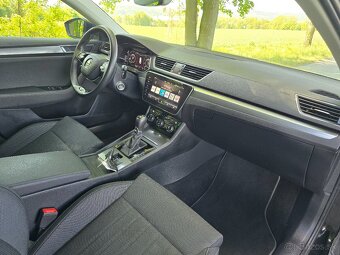 Škoda Superb - 10