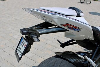 BMW S1000RR - 10