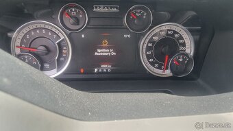 Dodge RAM 1500 Laramie - 10