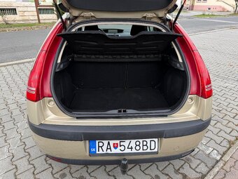 Citroën C4 1.6  klimatizácia, ťažné zariadenie - 10