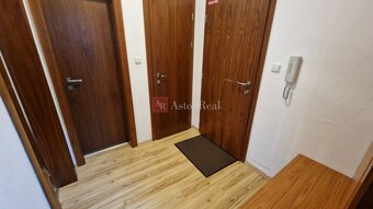 Rekreačný apartmán Vys.Tatry-Veľká Lomnica 57 m2-APARTMÁNY L - 10