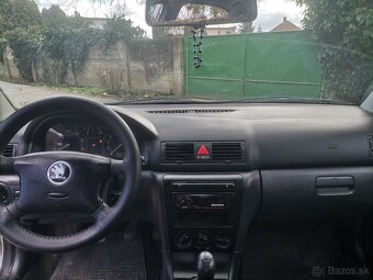 Škoda Octavia 1.6.benzin , EK a STK do 01/2028 - 10