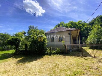 Vidiecka chalupa na polosamote, pozemok 2921 m2, Horné Pasek - 10