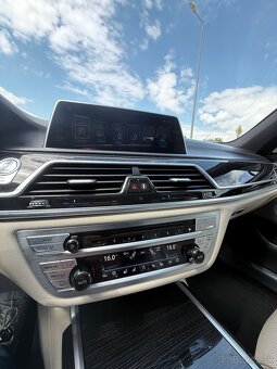 BMW 730d xdrive G11 - 10