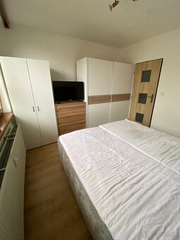 Prenájom 3 izbový byt + klimatizácia Nad Jazerom - 10