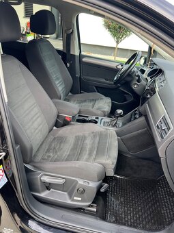 Volkswagen Touran 2.0 tdi automat  110kw r.2020 - 10