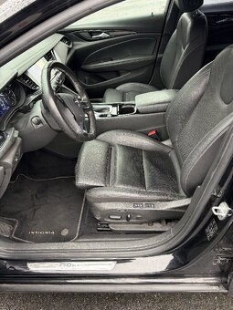 Opel Insignia 1.5T (121 Kw) automat Executive - 10