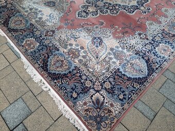 Perzský koberec 2 ks rozmerov 250350 cm predám. - 10