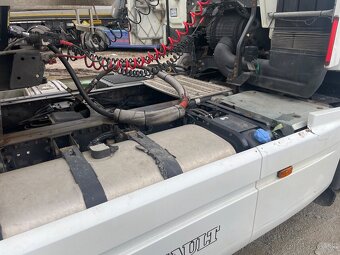 Renault premium 460 dxi eev + náves fliegl - 10