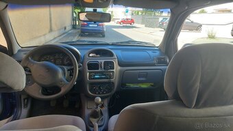 Clio 2 1.4 benzín - 10