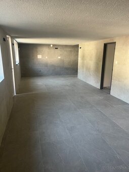 Predám nadštandardný rodinny dom Ptičie - 10