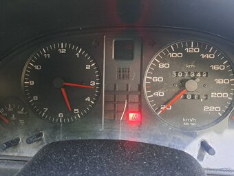 Audi 80 avant 1,9tdi - 10