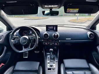 Audi RS3 2.5 TFSI QUATTRO - 10