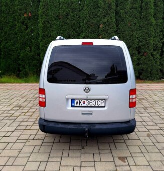 Volkswagen Caddy 1.6 TDI Maxi Long 7miestna - 10