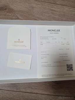 Moncler šál - 10