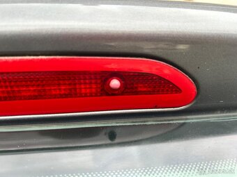 Páté dveře Volkswagen Golf 6 Hatchback - 10