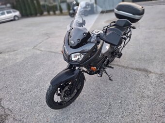 Suzuki V-Strom DL650 - 10