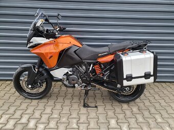 KTM 1190 - 10