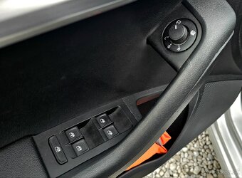 Škoda Octavia Combi 1.6 TDI 115k Drive - 10