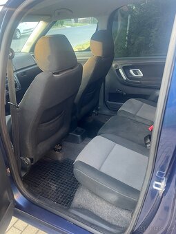 Skoda Roomster 1.9 tdi - 10