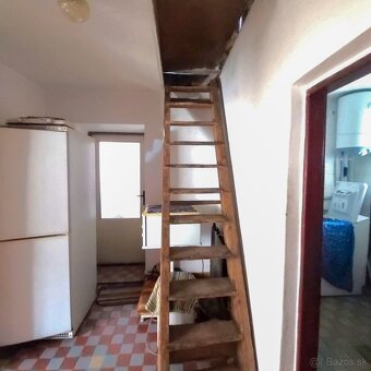 3-izbová chalupa so záhradou a vedľajšou budovou - Hrašné - 10