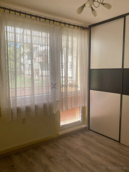 Na prenájom krásny zrekonštruovaný 3-izbový byt - 10