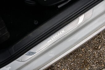 Volkswagen Golf 7 Alltrack 2.0TDI DSG 4Motion - 10