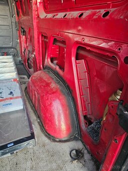 Volkswagen Crafter 2.5tdi - 10