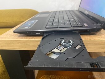 Asus X53U - 10