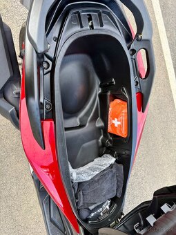 Honda Forza 125 - 10