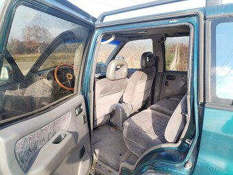 nissan terrano 2 2,7TD 74kw 4x4 - 10