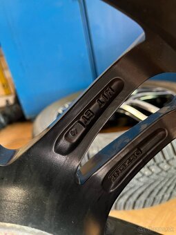 Dezent r17 225/50 - 10