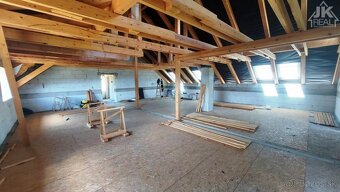 Dvojpodlažný dom v Kojaticiach, okr. Prešov - 10