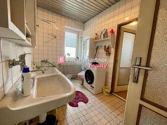 Nehnuteľnosť Kútniky - Na predaj pekný 5 izbový rodinný dom - 10