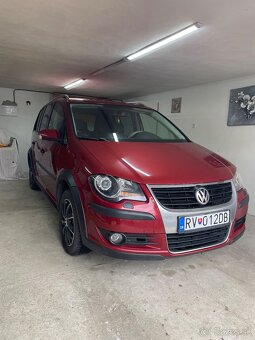 VW cross TOURAN 1.4 tsi - 10