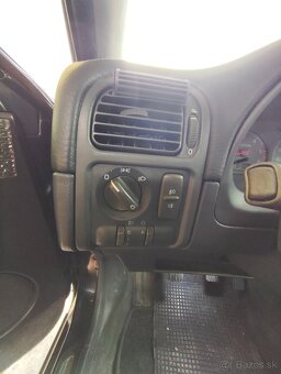 Volvo S40 1.9 TDI 70 kw - 10