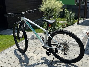 dámsky Specialized Pitch velkost M Nový 27.5 - 10