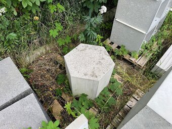 Betonove kvetinace | 15€/KS | 120-180kg - BEZ dopravy - 10