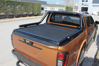 Hliníkovú roleta korby Nissan Navara D23, D40 - 10