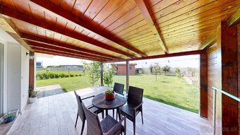 ZNÍŽENÁ CENA KOŠÚTY, moderný a útulný 4-izbový bungalov - 10