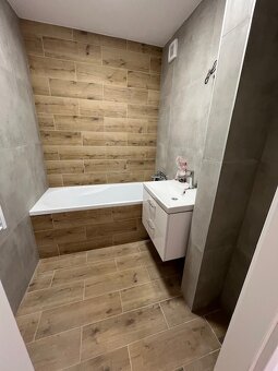 kompletne zrekonštruovaný 4 izb. byt, MOSKOVSKÁ ul. - 10