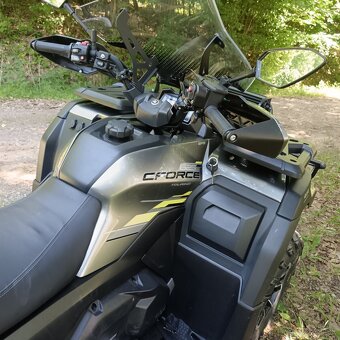 CF MOTO 625 - 10