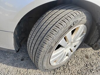 Volkswagen Passat B6 2.0 TDI 103 kW na náhradné diely - 10