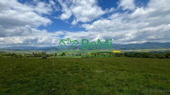 Pozemky Brezno-Podkoreňová 15083 m2 s perspektívou a krásnym - 10