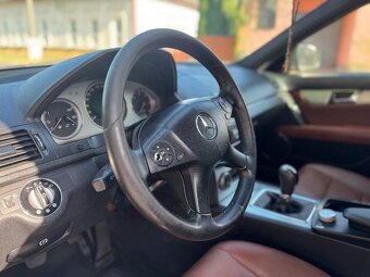 Mercedes-Benz C200 CDI - 10